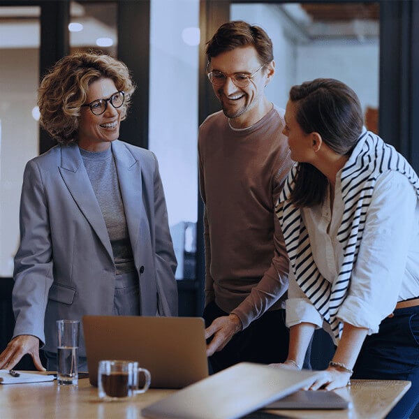 How to make corporate networking in 2025