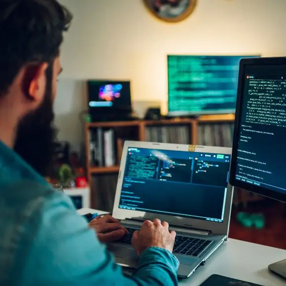 9 essential maintenance tools for any IT professional